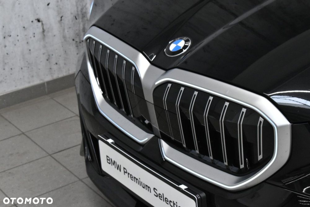 BMW Seria 5 - 25