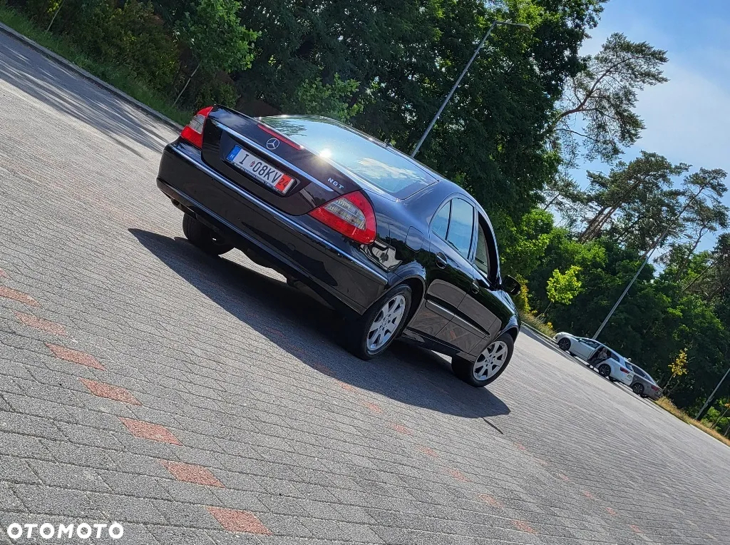 Mercedes-Benz Klasa E 200 Kompressor NGT Automatik Classic - 4