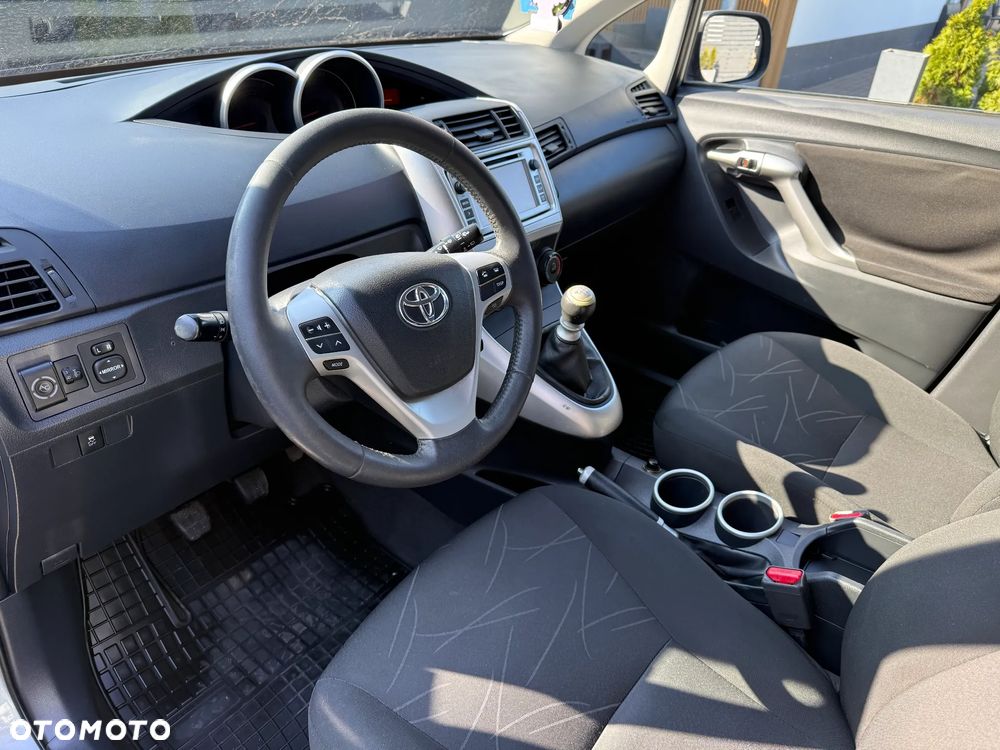 Toyota Verso 1.6 7-Sitzer Comfort - 14