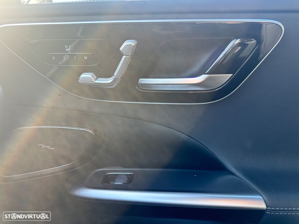 Mercedes-Benz C 300 e T 9G-TRONIC AMG Line - 13