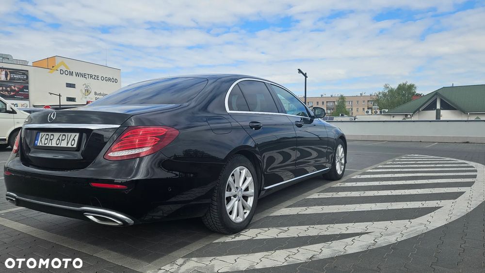 Mercedes-Benz Klasa E 220 d 9G-TRONIC - 7