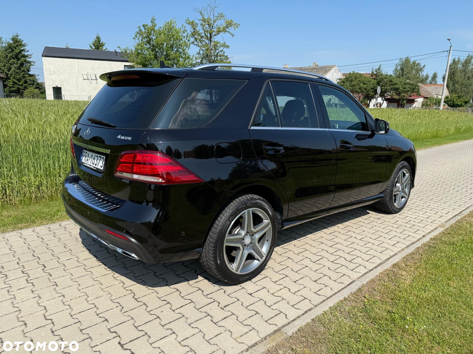 Mercedes-Benz GLE 350 d 4-Matic - 3