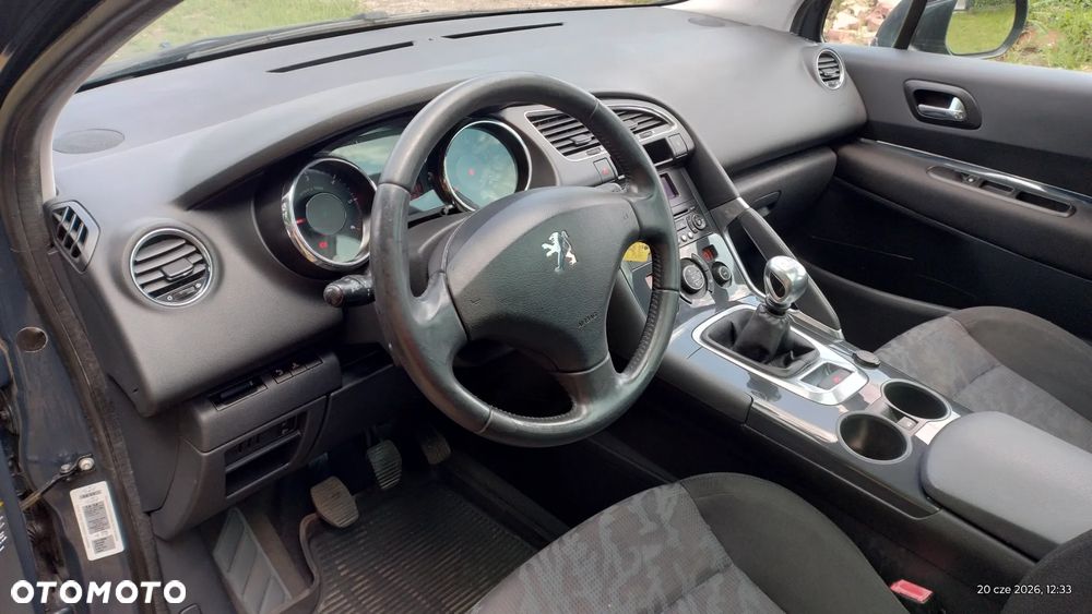 Peugeot 3008 1.6 HDi Premium - 9