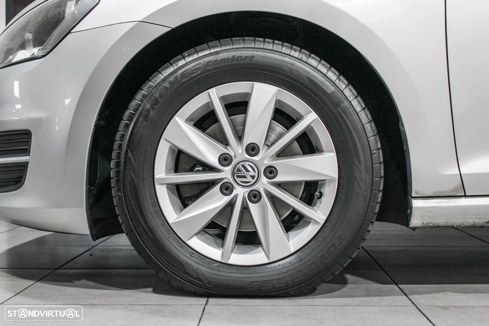 VW Golf Variant 1.6 TDi BlueMotion Trendline - 12