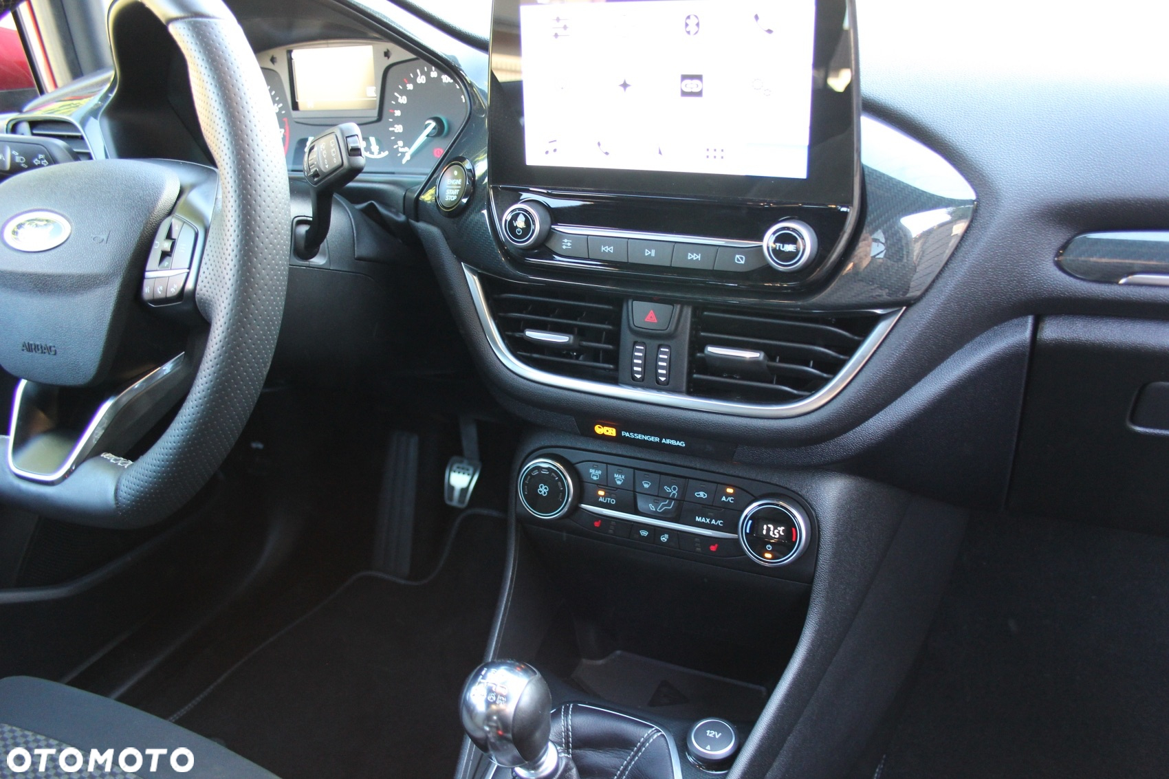Ford Fiesta 1.0 EcoBoost Start-Stop ST-LINE - 24
