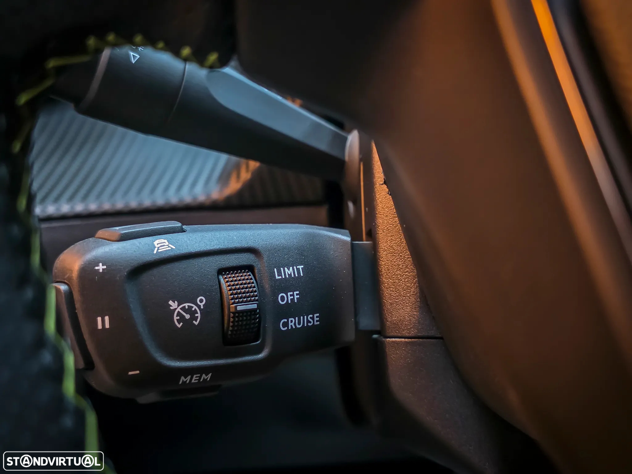 Peugeot e-208 50 kWh GT Line - 25