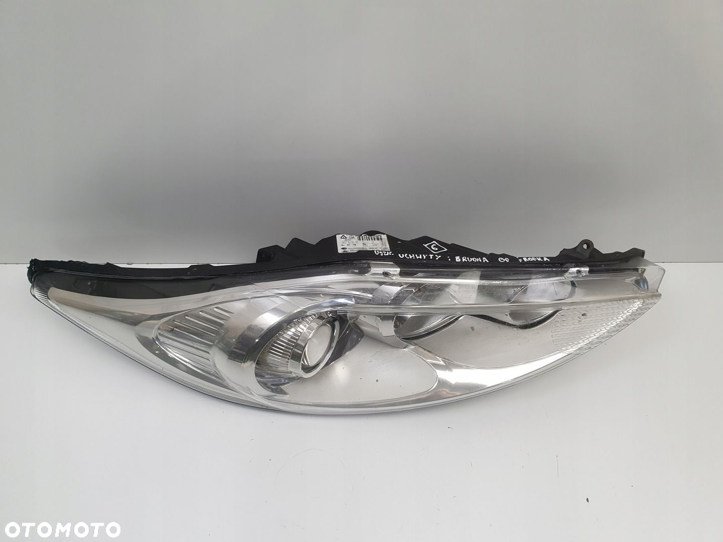Ford Fiesta MK7 08-17r PRZEDNIA LAMPA PRAWA PRAWY PRZÓD anglik - 4