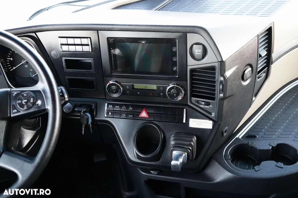 Mercedes-Benz ACTROS 1846 / STREAM SPACE / EURO 6 - 29