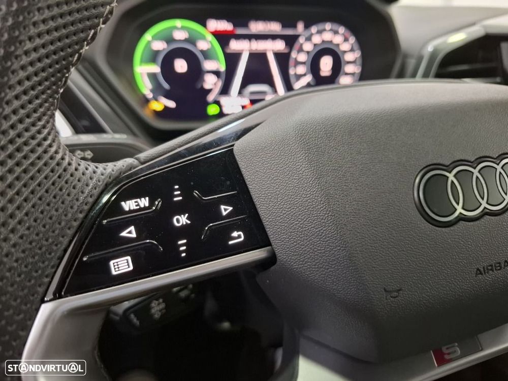 Audi Q4 e-tron 45 82 kWh SE Business - 24