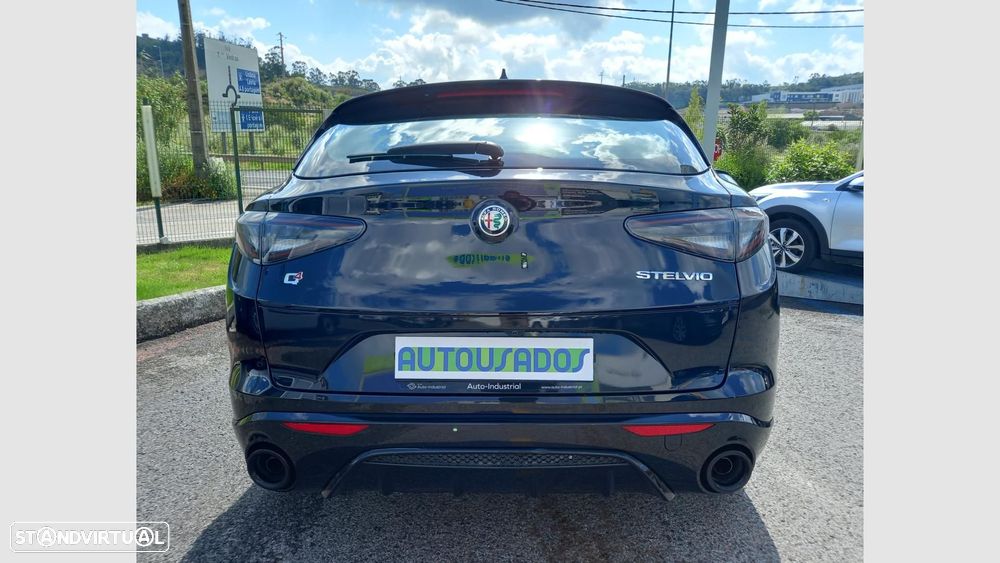 Alfa Romeo Stelvio 2.2 D Sprint Q4 AT8 - 7