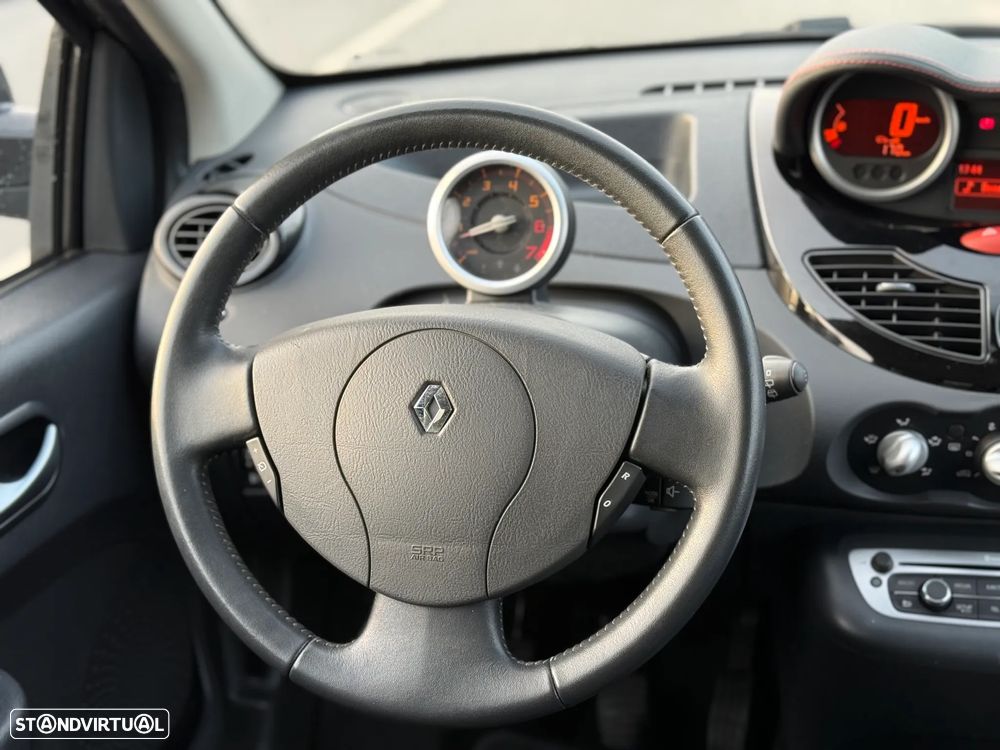 Renault Twingo 1.2 LEV 16V 75 Dynamique - 10