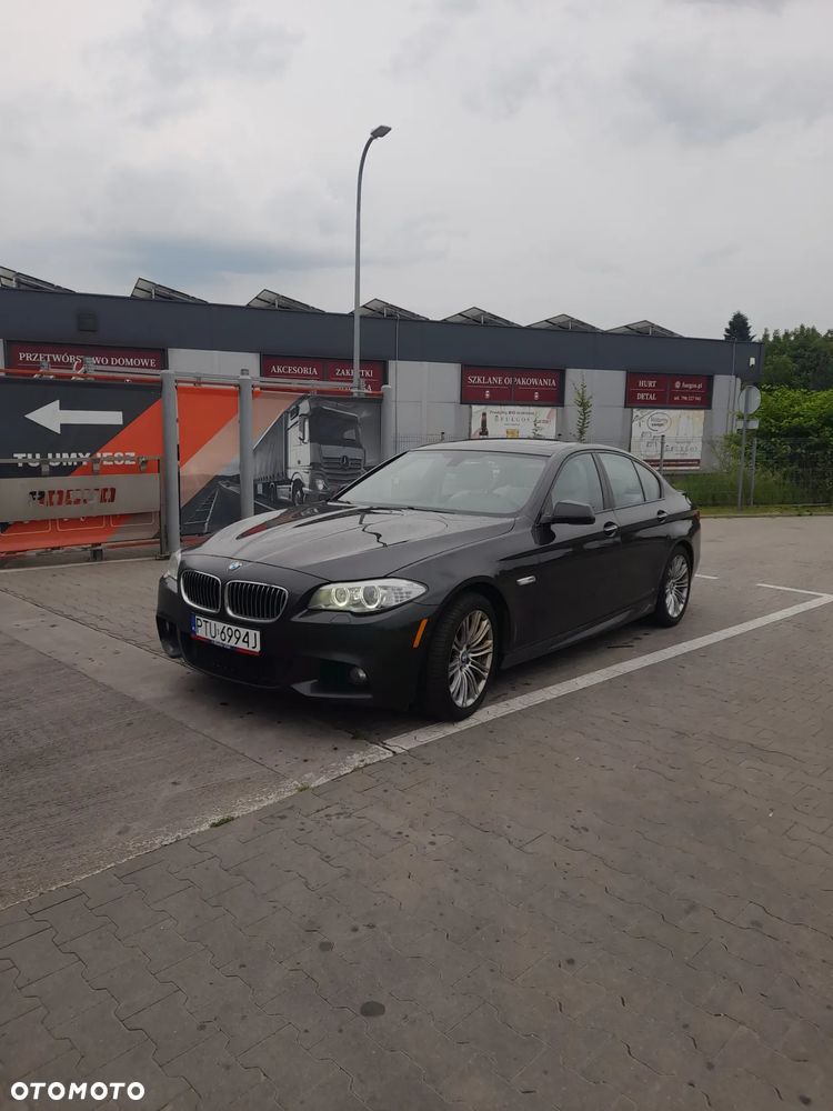 BMW Seria 5 535i xDrive - 10