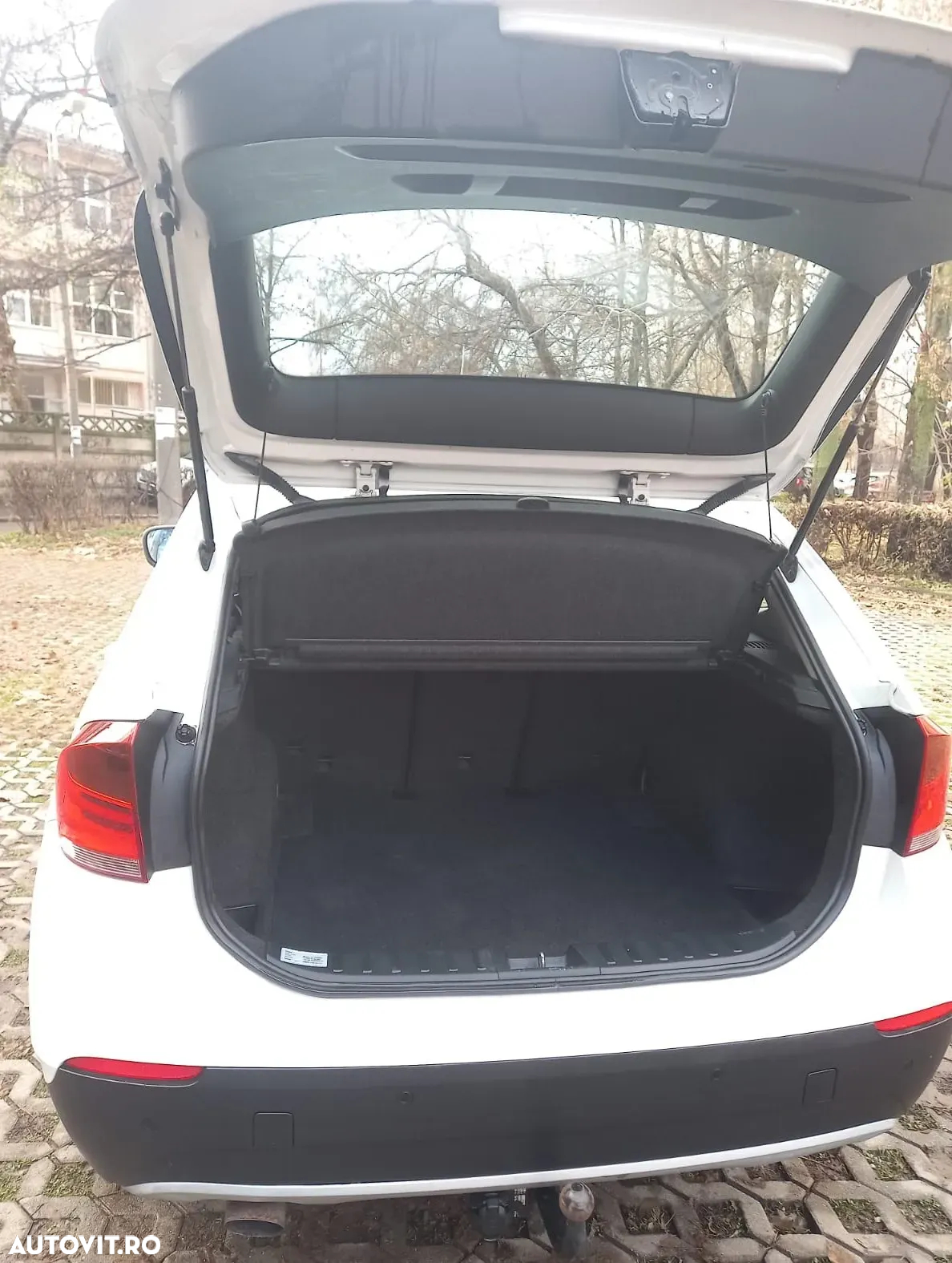 BMW X1 sDrive20d - 12