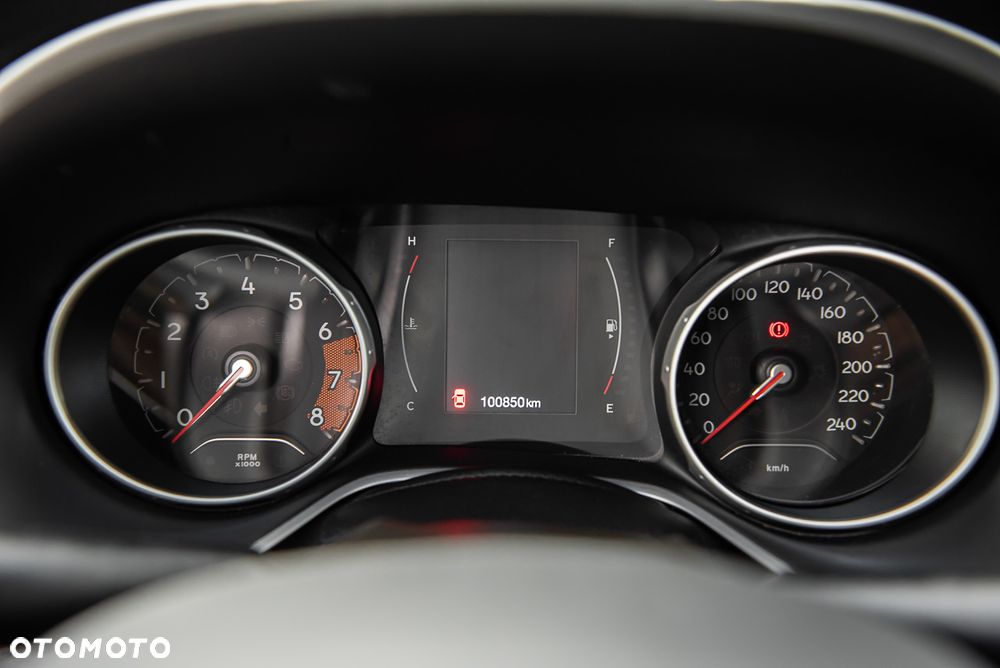 Jeep Compass 1.4 TMair Night Eagle FWD S&S - 18