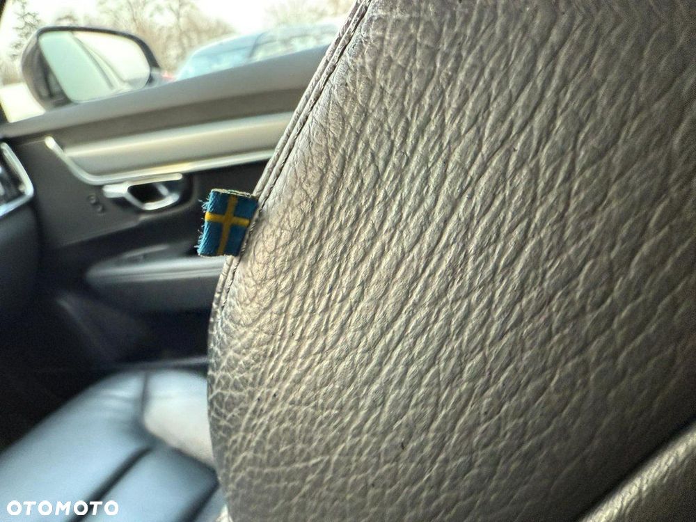 Volvo V90 T5 Momentum - 19