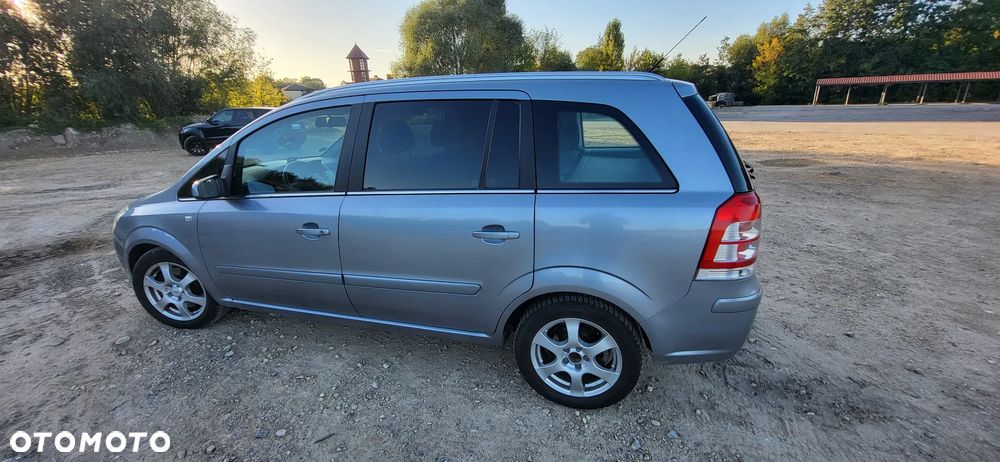 Opel Zafira 1.7 CDTI Essentia - 6
