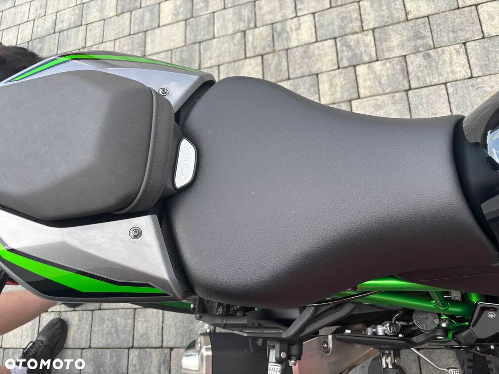 Kawasaki Z 900 - 12