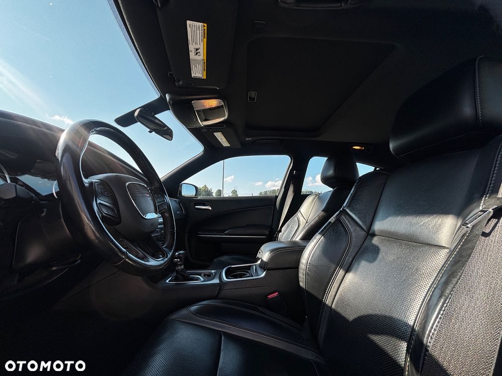 Dodge Challenger Automatik SXT Plus - 12