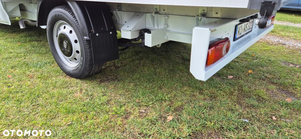 Opel Movano - 17