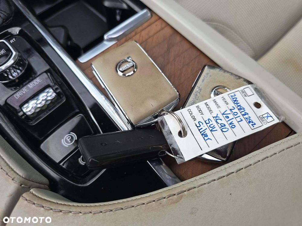 Volvo XC 90 - 14