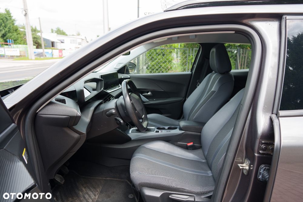 Peugeot 2008 PureTech 130 Allure - 9