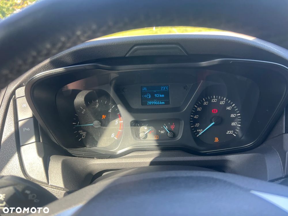 Ford Transit - 16