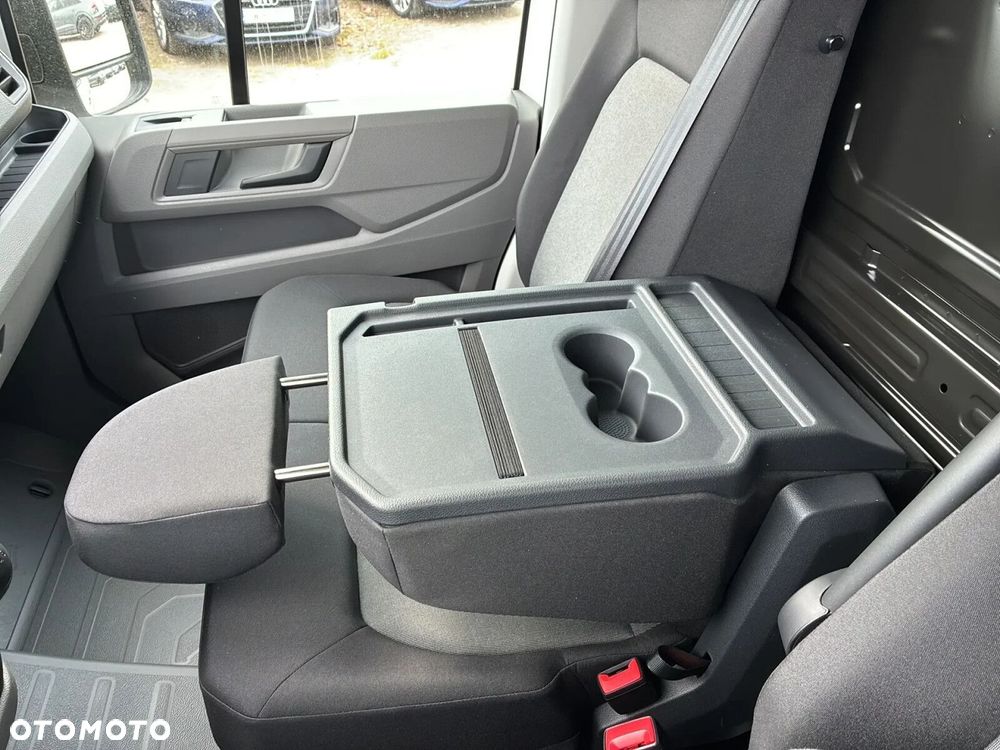 Volkswagen Crafter 35 Furgon L4H3, 2.0 TDI 177 KM, r. o. 4490mm, Wysoki dach - 20