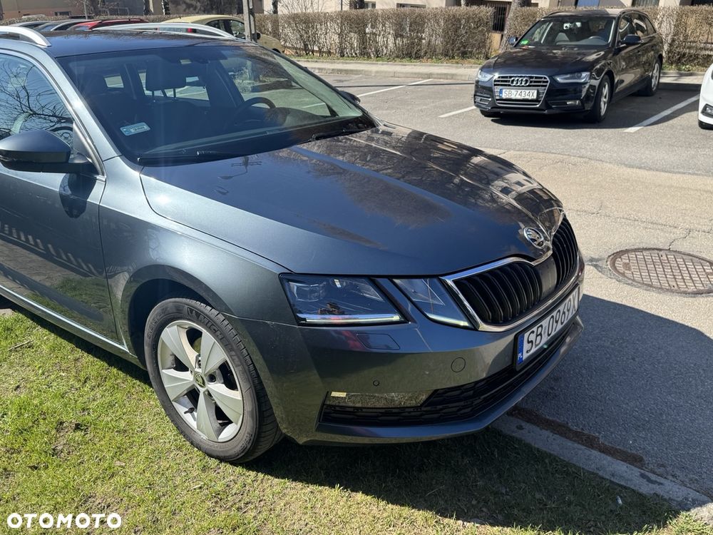 Skoda Octavia ver-1-6-tdi-dsg-style - 2