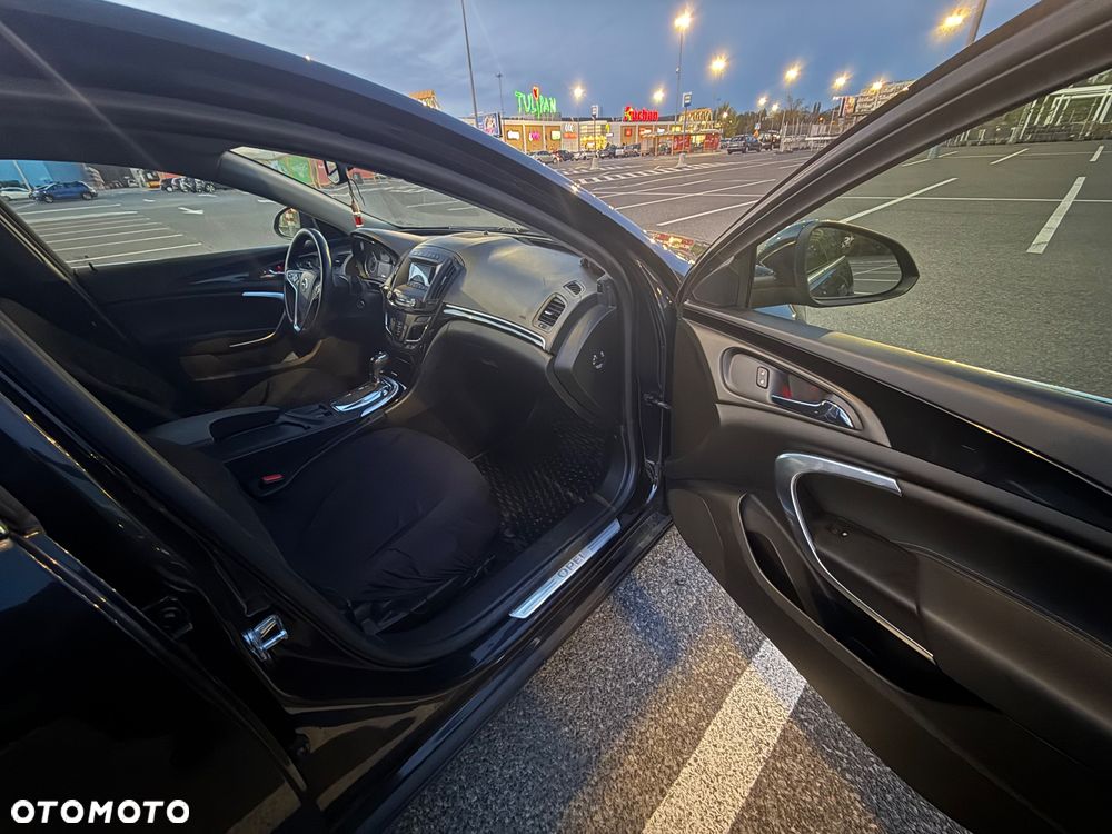 Opel Insignia - 12