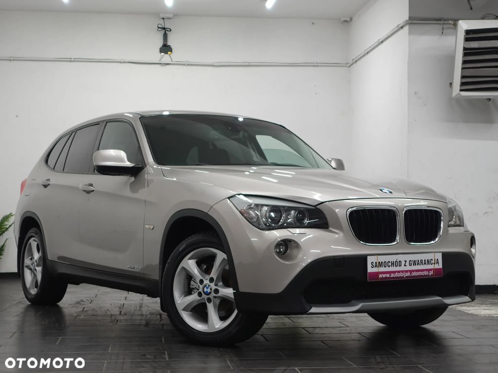 BMW X1 xDrive20d - 12