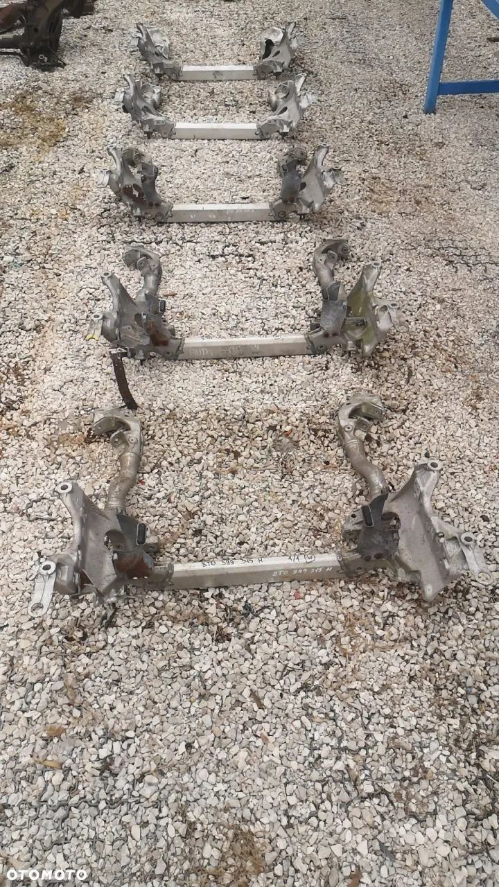 AUDI A4 B8 / A5 8T / Q5 SANKI PRZEDNIE (dostępne 5 sztuk sanek) - 1