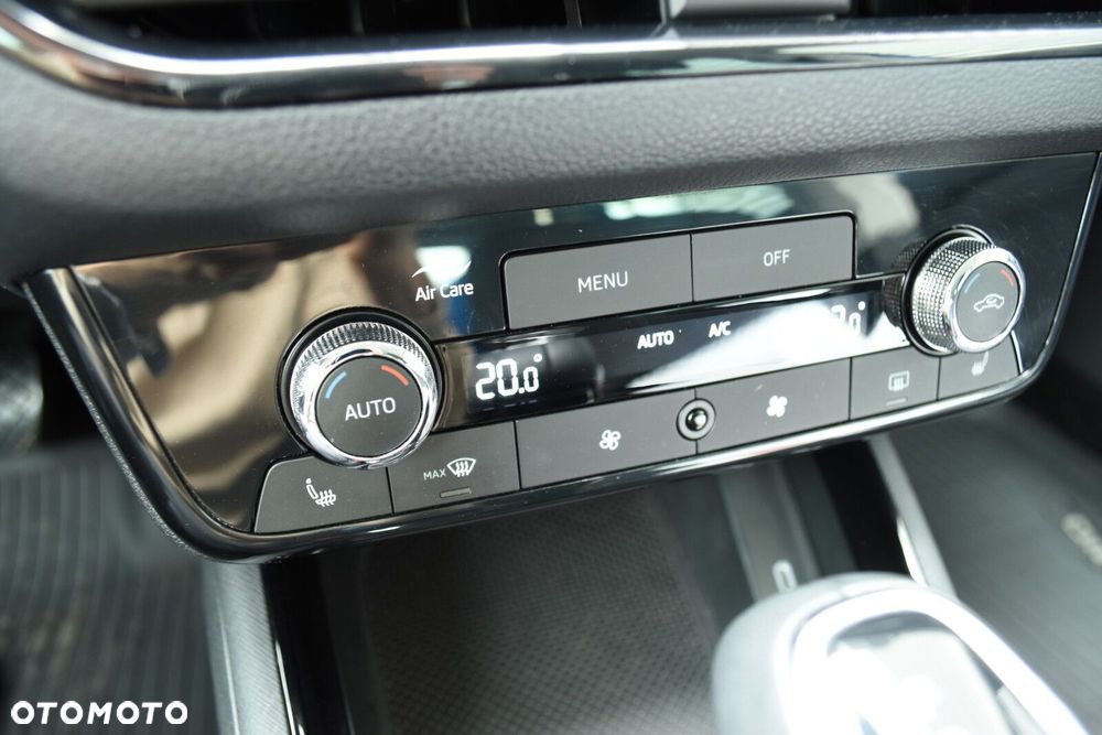 Skoda Kamiq 1.0 TSI Selection DSG - 24