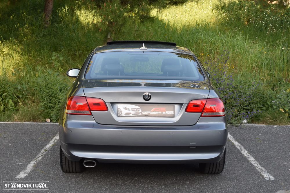 BMW 320 d Coupe Auto - 38
