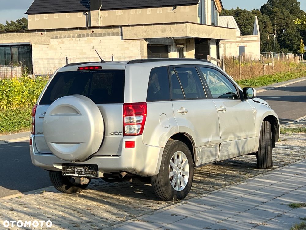 Suzuki Grand Vitara - 14