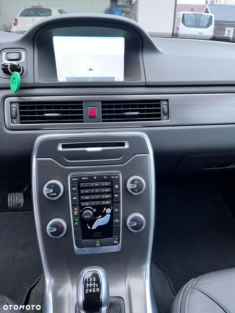 Volvo XC 70 D4 Drive-E Momentum - 30