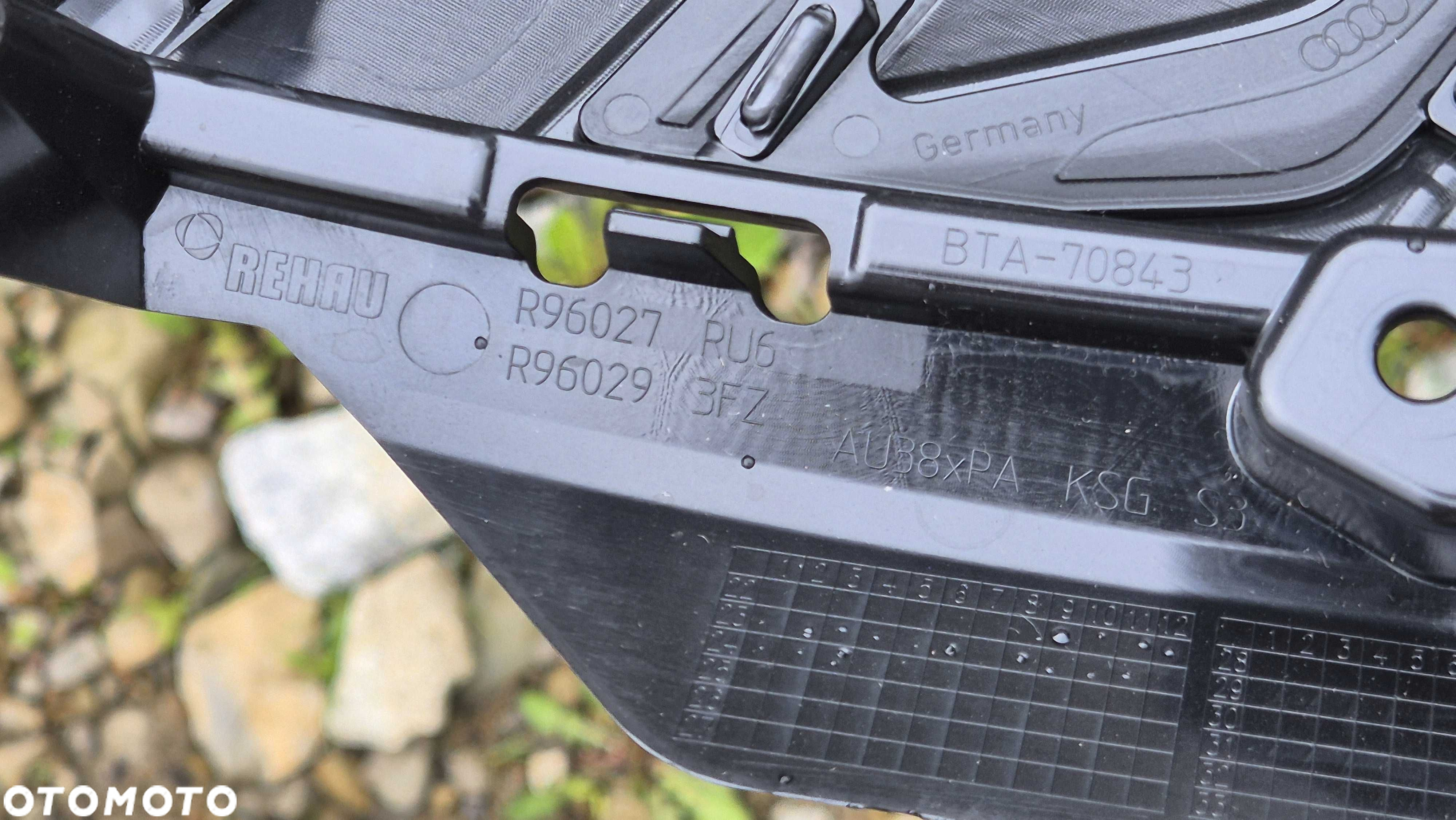 Atrapa chłodnicy GRILL Audi A3 8Y LIFT 24- S-LINE OE 8Y0 BLACK NOWY - 7