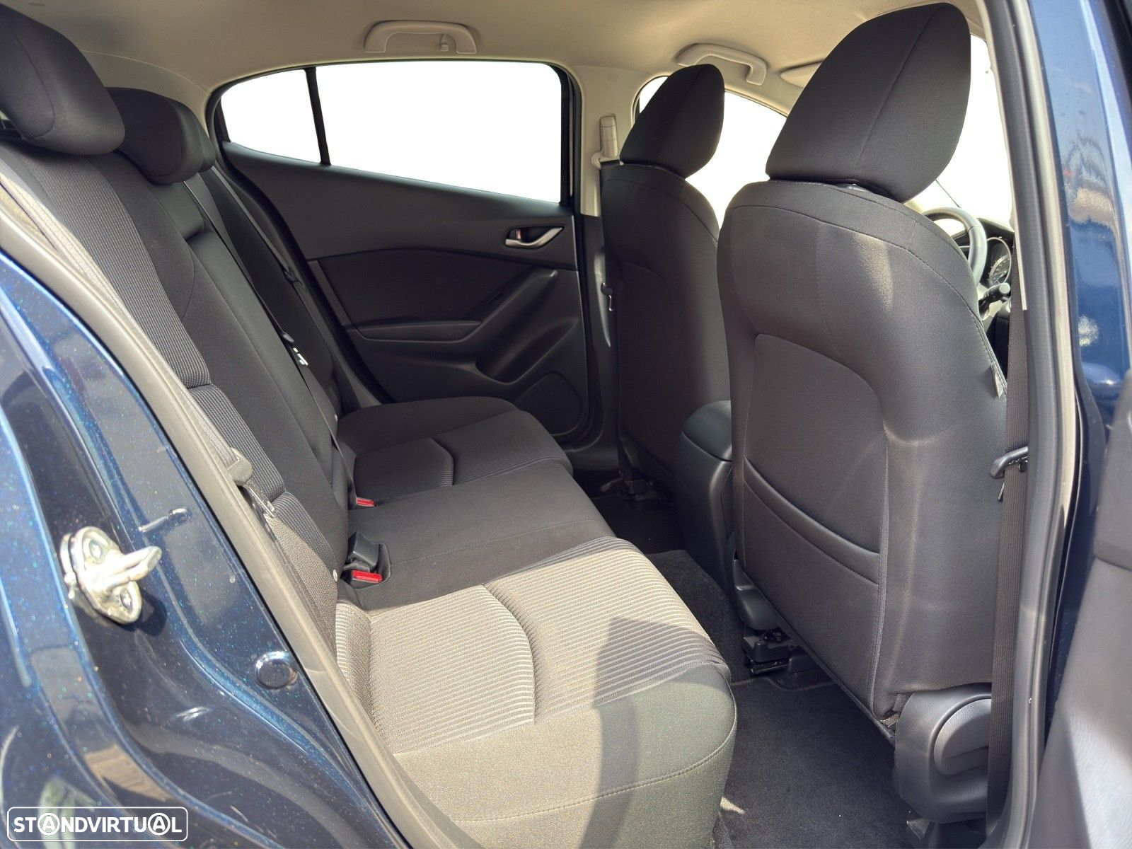Mazda 3 1.5 Sky-G Evolve HS Navi - 16