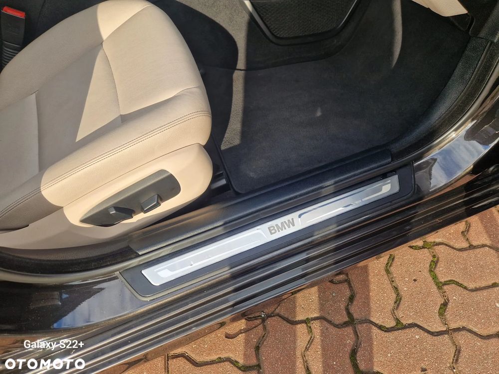BMW Seria 5 535d xDrive Sport-Aut Luxury Line - 30