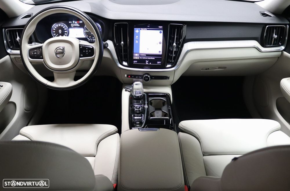 Volvo V60 2.0 T8 AWD TE Inscription - 35
