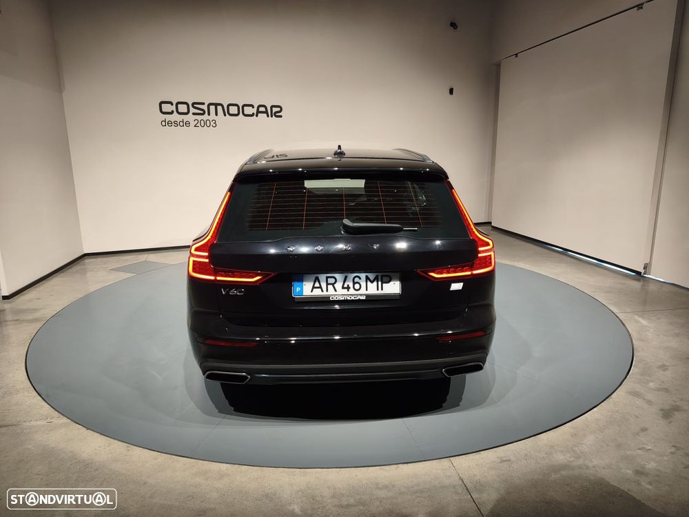 Volvo V60 2.0 T6 AWD TE Inscription Expression — fotografia 10