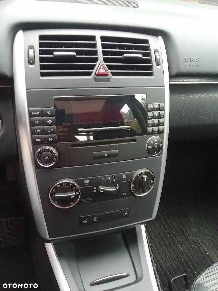 Mercedes-Benz Klasa B 200 - 13