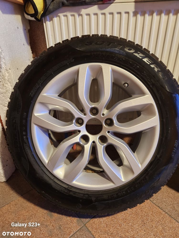4 używane koła zimowe RunFlat Pirelli Sotozero winter 210  na obręczach aluminiowych R17, 225x60 - 11