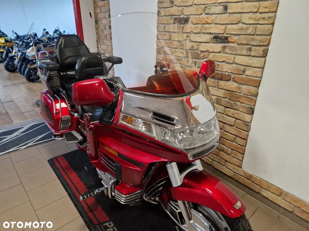 Honda GL - 38