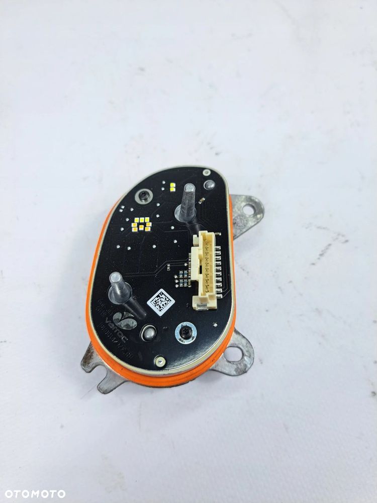 JEŻ MODUŁ LED PRAWY VW ID.3 ID3 10A998479 - 2