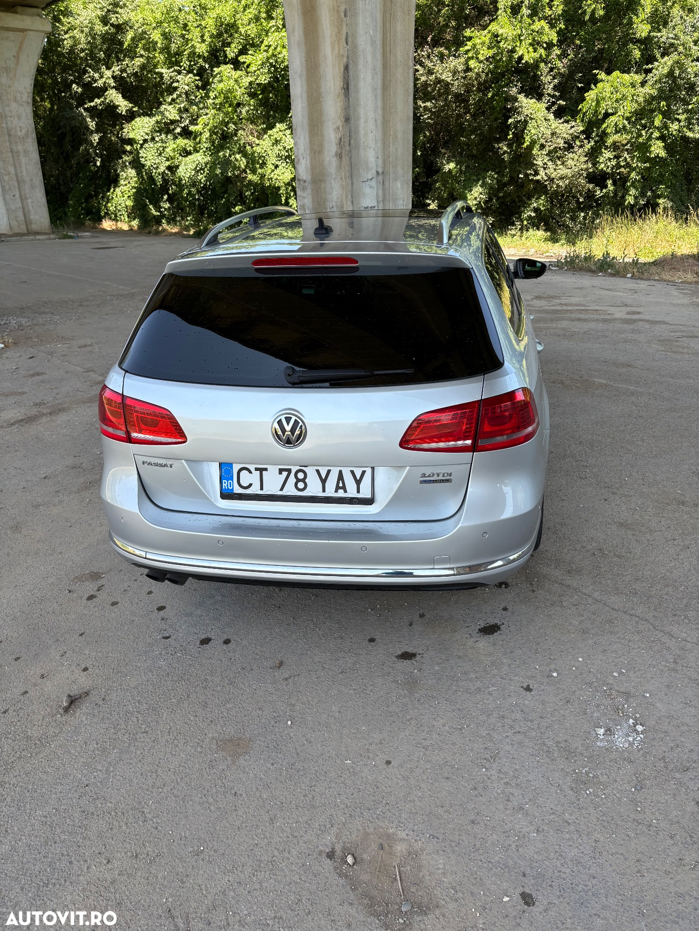 Volkswagen Passat Variant 2.0 TDI Blue TDI DSG Highline - 3