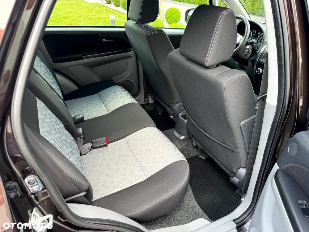 Suzuki SX4 - 12