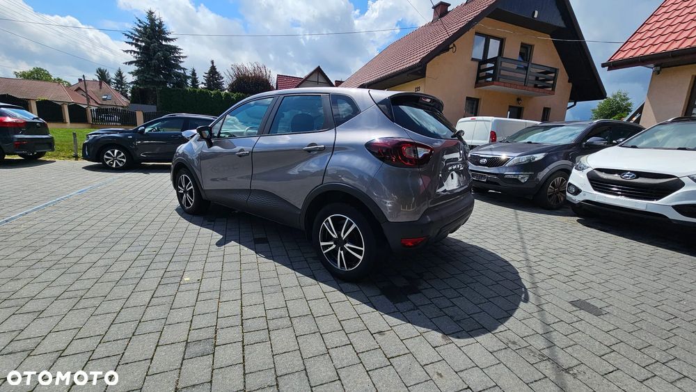 Renault Captur dCi 90 COLLECTION - 40
