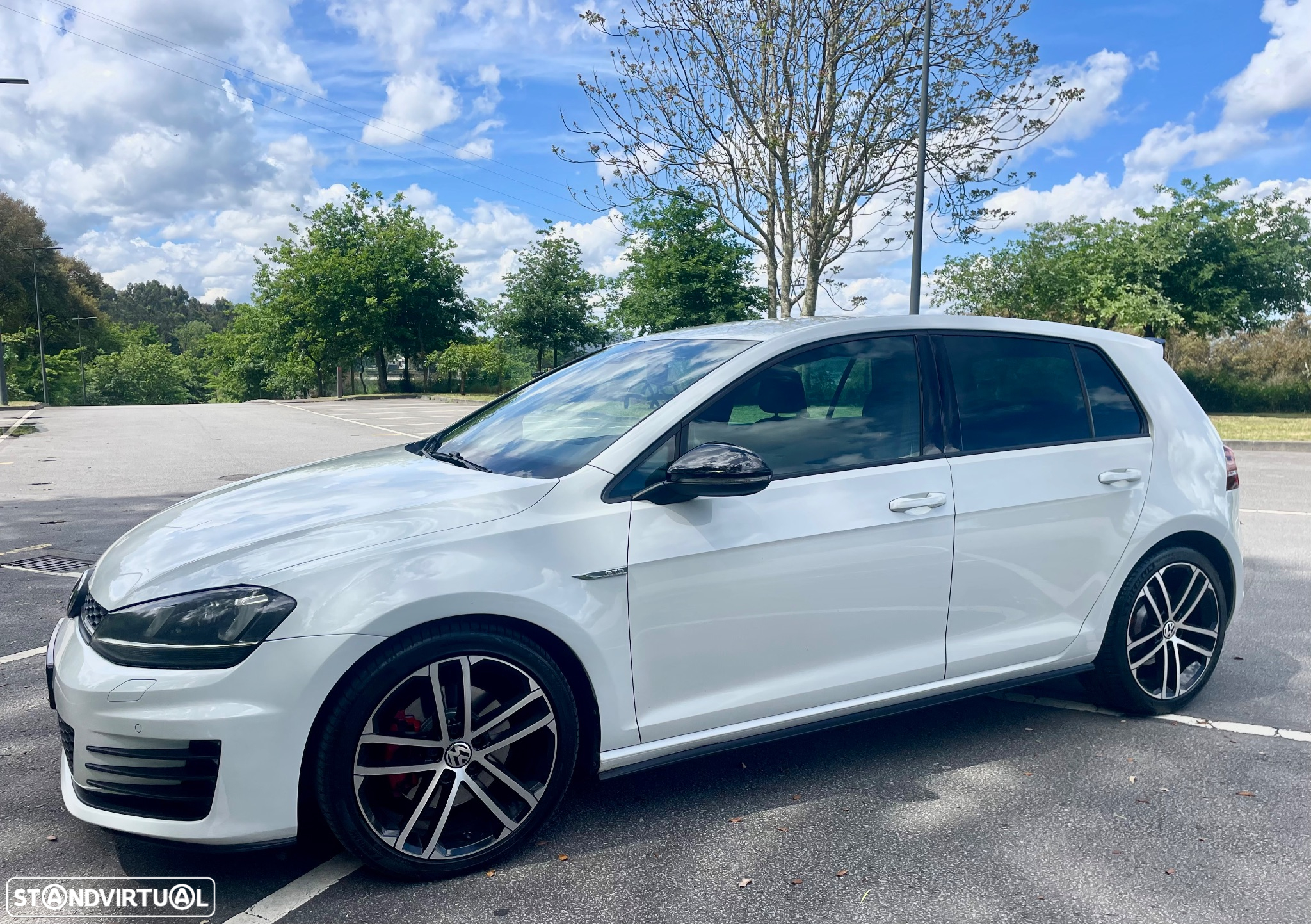 VW Golf 2.0 TDI GTD - 5