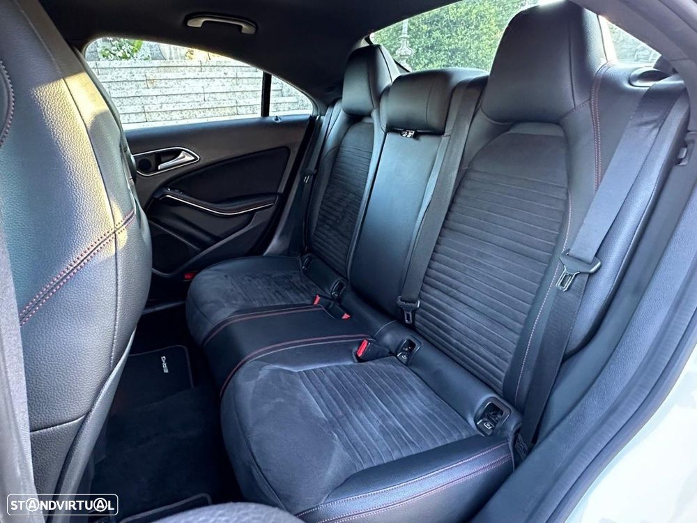 Mercedes-Benz CLA 220 d AMG Line Aut. - 33