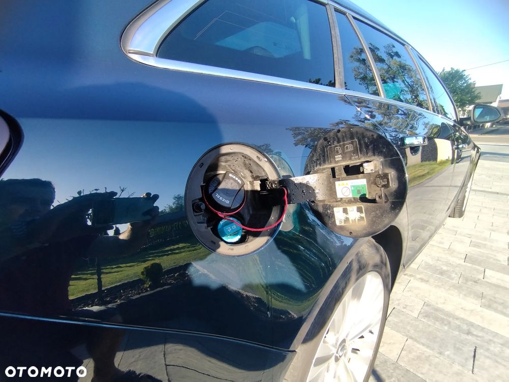 Opel Insignia - 14